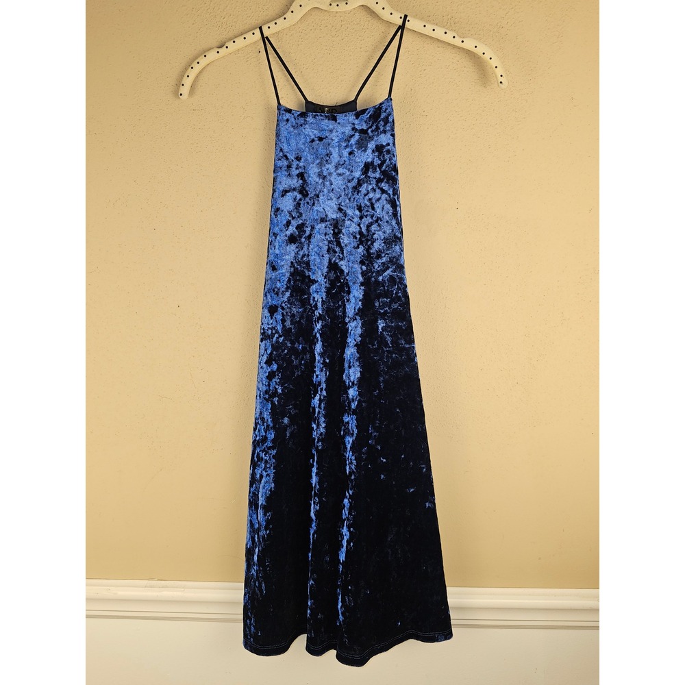 NWT NBD Womens Blue Velvet Dress‎ Small